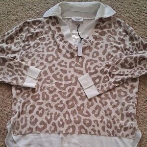 Milano Beige Sweater with White Accents